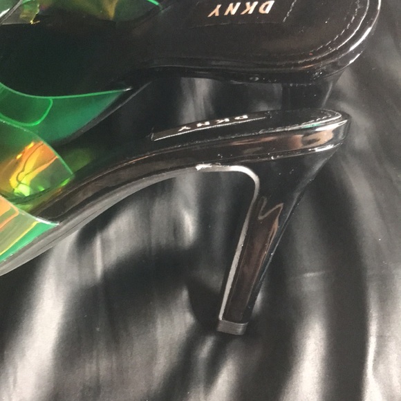 DKNY women’s iridescent square open toe pump heel - Picture 4 of 4